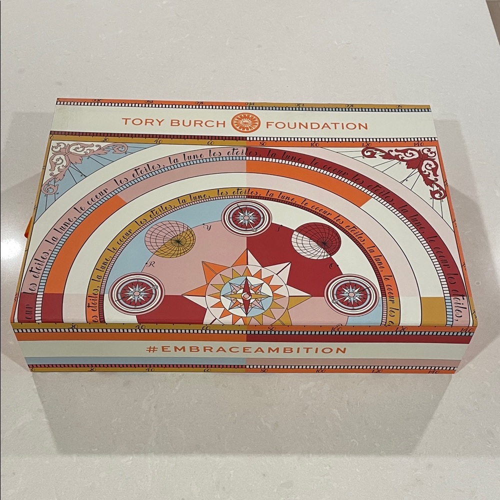 Tory Burch Colorful Patterned Box - Picture 2 of 5